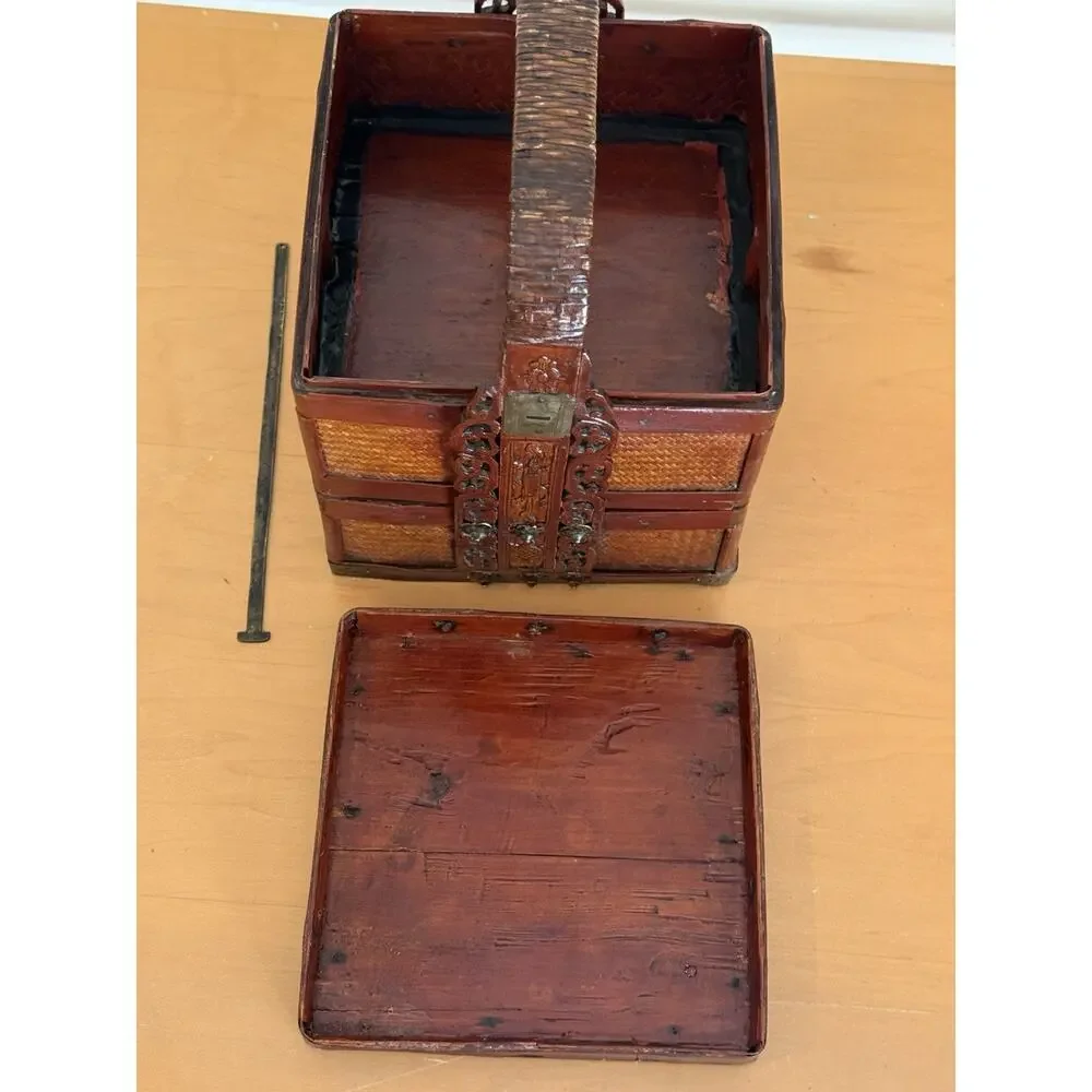N/A beautiful antique